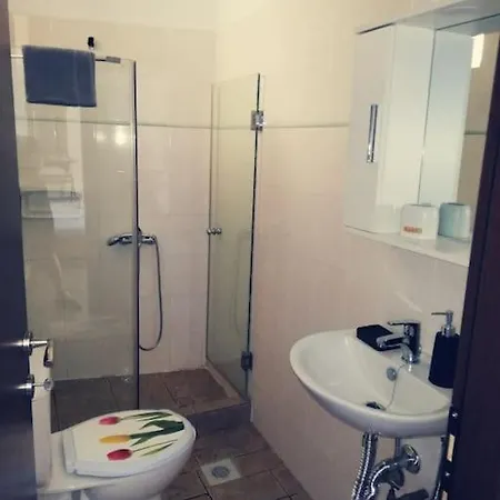 οrantes Maris Family And Groups Katápola